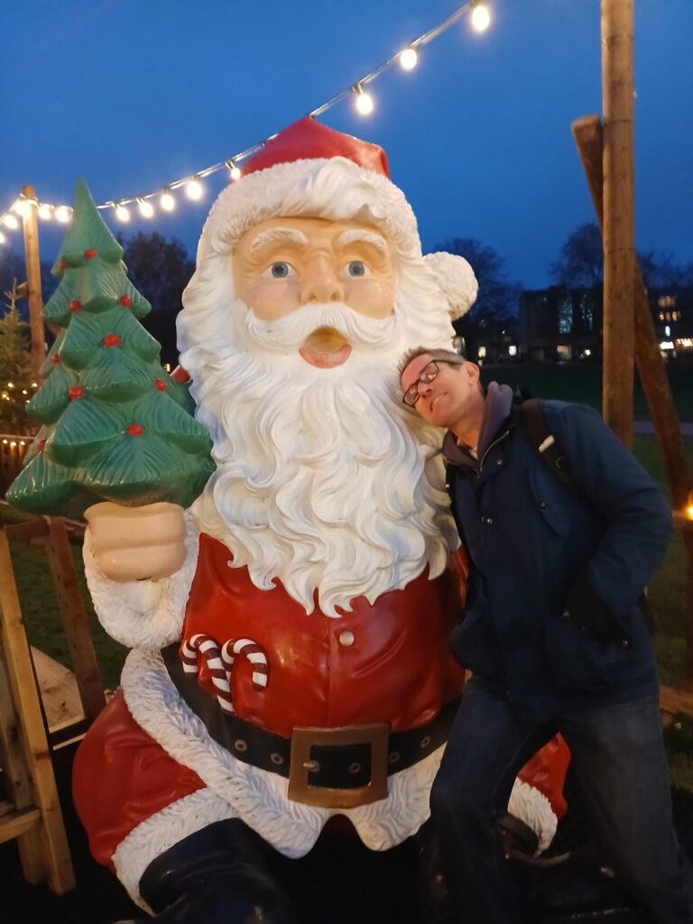 Merry Christmas - Dan Regan Hypnotherapy Ely